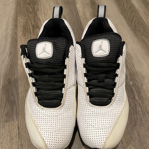 Air Jordan CMFT - Picture 1 of 3